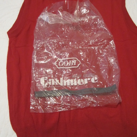 Unisex Mongolian Cashmere Vest NWT